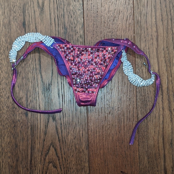 Ingrid Romero Competition Bikini Purple - Picture 9 of 12